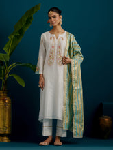 Blue striped dupatta