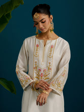 Off White notched neck long yoke kurta