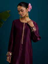 Purple round hem kurta with back motif and pant set