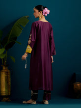 Purple paisley yoke kurta