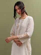 Ivory Mul Chanderi high low Kurta and pant set