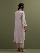 Pink Mul Chanderi high low Kurta,pant and dupatta set