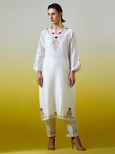 Notched neck kurta with pant