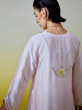 Notched neck kurta with pant