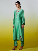 Notched neck kurta with pant