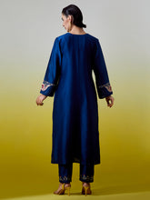 Placket embroidered kurta with pant