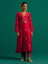 Red V neck kurta