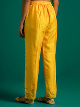 Yellow scalloped hem palazzo