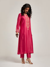 Embroidered kurta with placket
