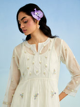 Ivory gather kurta with pant