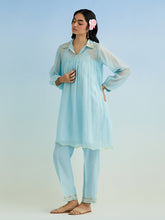 Blue short collar kurta and pant