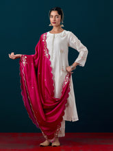 Scalloped embroidered dupatta