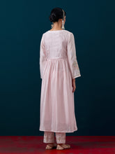 Embroidered yoke with gathers kurta