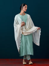 Scalloped embroidered dupatta