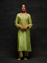 Green embroidered placket kurta