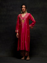Fuchsia embroidered yoke kurta