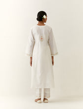Off White hand embroidered silk chanderi kurta