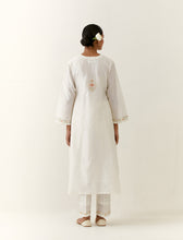 Off White hand embroidered silk chanderi kurta with gathers