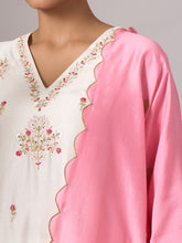 Off White floral V neck kurta set with dupatta