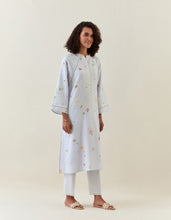 Lavender botanical print cotton linen kurta with net placket