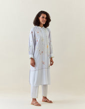 Lavender botanical print cotton linen kurta with scalloped net collar