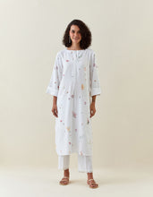 White botanical print cotton linen tunic with pocket