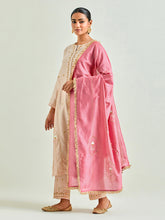 Pink Silk Chanderi embroidered dupatta with gota