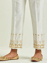 Off white hand embroidered kurta set