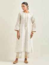 Off white hand embroidered kurta set