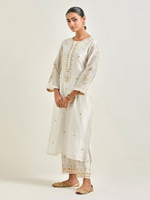 Off white hand embroidered kurta set
