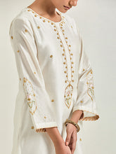 Off white hand embroidered kurta set