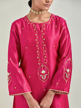 Fuchsia hand embroidered kurta set