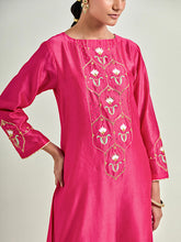 Fuchsia hand embroidered kurta set
