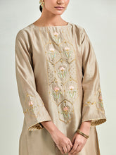 Brown hand embroidered silk chanderi kurta with gota