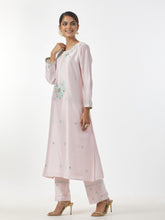 Pink hand embroidered Silk chanderi kurta with plackett