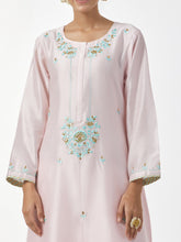 Pink hand embroidered Silk chanderi kurta with plackett