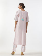 Pink hand embroidered Silk chanderi kurta