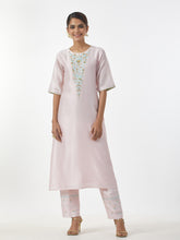 Pink hand embroidered Silk chanderi kurta