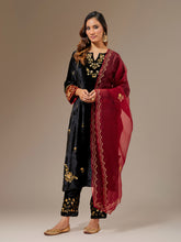 Black velvet hand embroidered contrast sleeve kurta