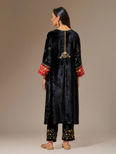 Black velvet hand embroidered contrast sleeve kurta