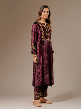 Wine velvet kurta with hand embroidery