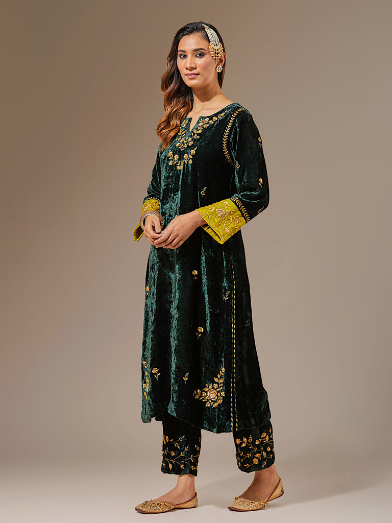 Women Bottle-Green Velvet Velvet Embroidered Kurta with Pant & Embroidered Velvet Dupatta