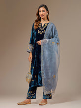 Blue velvet hand embroidered contrast sleeve kurta