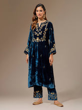 Blue velvet kurta with hand embroidery