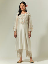 Off White Silk Chanderi hand embroidered kurta