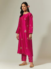 Fuchsia Silk Chanderi hand embroidered kurta with plackett