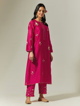 Fuchsia Silk Chanderi hand embroidered kurta with plackett
