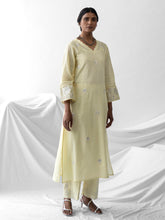 Pastel yellow dobby kurta with all over embroidery