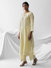 Pastel yellow dobby kurta with plackett