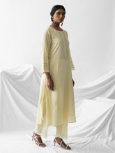 Pastel yellow dobby kurta with plackett